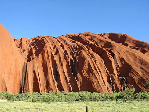 Kata Tjuta und Uluru